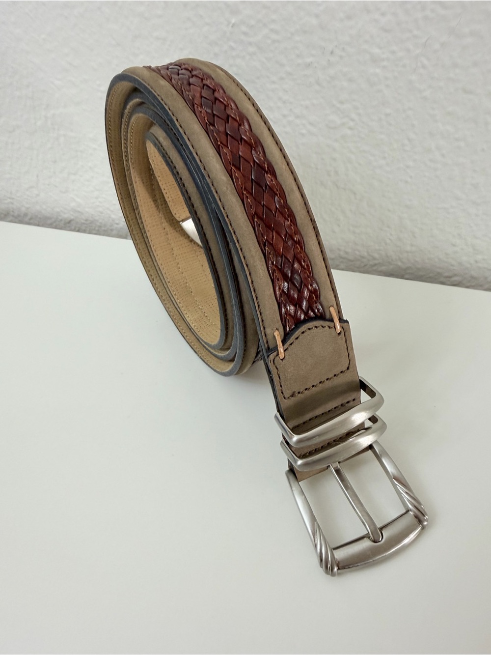 Tommy Bahama Men’s Brown Braided Leather Belt Size 44 Made in Spain Western